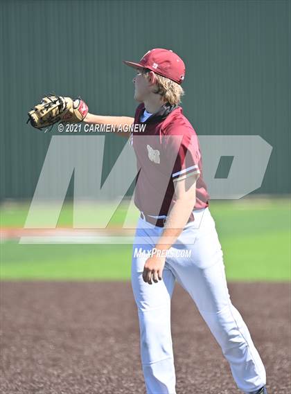 Thumbnail 3 in Cypress Woods vs Cypress Springs photogallery.