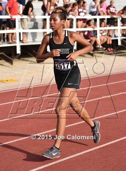 Thumbnail 2 in NEISD Invitational photogallery.