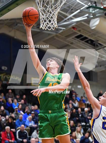 Thumbnail 3 in Richland @ Tahoma (WIAA 4A Round 1) photogallery.