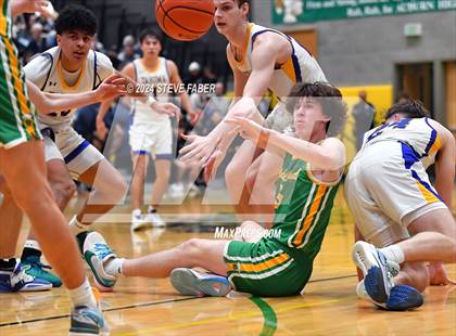 Thumbnail 1 in Richland @ Tahoma (WIAA 4A Round 1) photogallery.