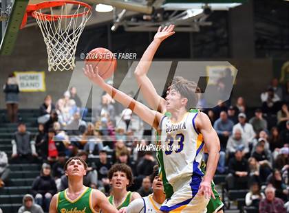 Thumbnail 3 in Richland @ Tahoma (WIAA 4A Round 1) photogallery.
