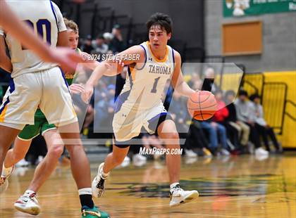 Thumbnail 2 in Richland @ Tahoma (WIAA 4A Round 1) photogallery.