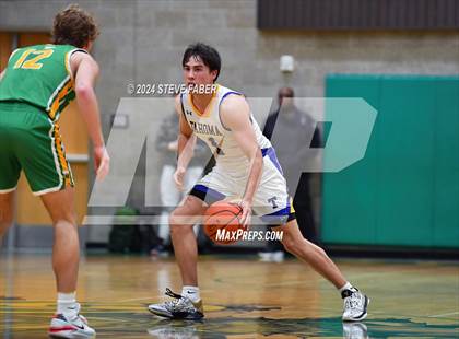 Thumbnail 1 in Richland @ Tahoma (WIAA 4A Round 1) photogallery.