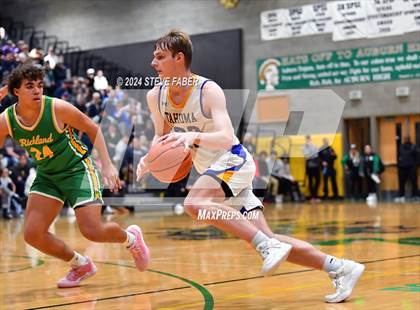 Thumbnail 1 in Richland @ Tahoma (WIAA 4A Round 1) photogallery.