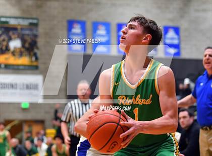 Thumbnail 2 in Richland @ Tahoma (WIAA 4A Round 1) photogallery.