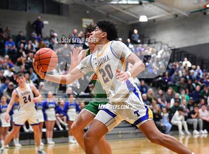 Thumbnail 1 in Richland @ Tahoma (WIAA 4A Round 1) photogallery.