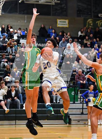 Thumbnail 1 in Richland @ Tahoma (WIAA 4A Round 1) photogallery.