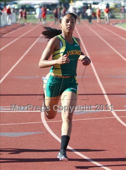 Thumbnail 1 in CIF CS Yosemite Area Finals (100m Dash) photogallery.