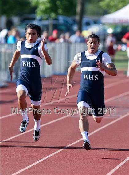 Thumbnail 1 in CIF CS Yosemite Area Finals (100m Dash) photogallery.