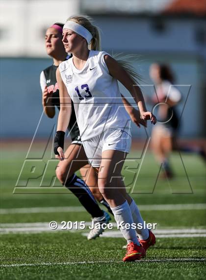 Thumbnail 2 in Grace Brethren vs. St. Anthony (CIF-SS D7 Final) photogallery.