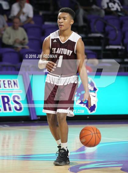 Thumbnail 2 in St. Anthony vs. Hillcrest Prep (City of Palms Classic) photogallery.
