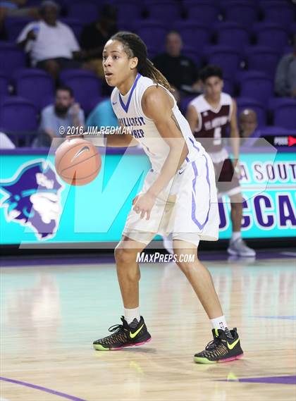 Thumbnail 1 in St. Anthony vs. Hillcrest Prep (City of Palms Classic) photogallery.