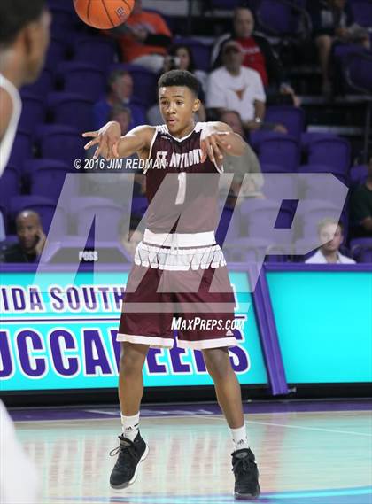 Thumbnail 1 in St. Anthony vs. Hillcrest Prep (City of Palms Classic) photogallery.