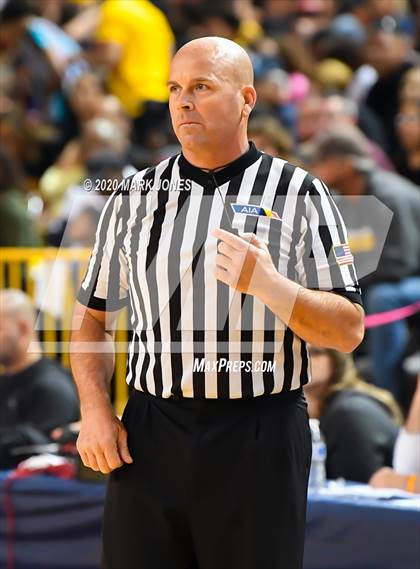 Thumbnail 2 in Salpointe Catholic vs. Peoria (AIA 4A Final) photogallery.