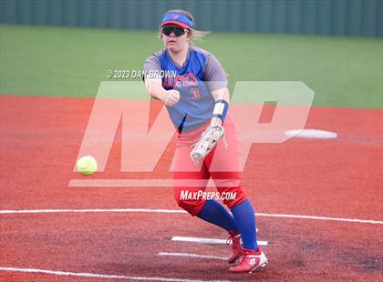 Thumbnail 1 in Rowlett vs. Cooper (Dallas ISD Invitational) photogallery.