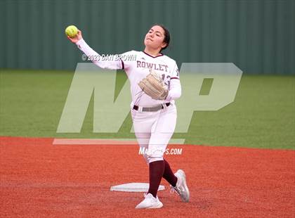 Thumbnail 2 in Rowlett vs. Cooper (Dallas ISD Invitational) photogallery.