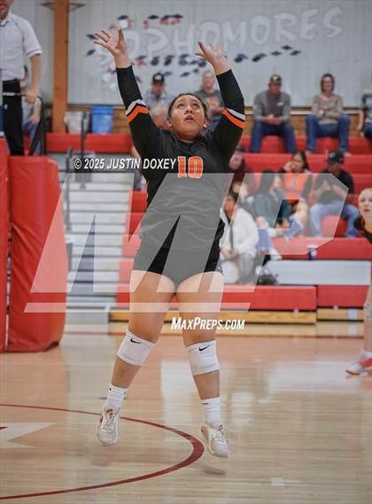 Thumbnail 1 in JV: Wells @ Carlin (Homecoming) photogallery.