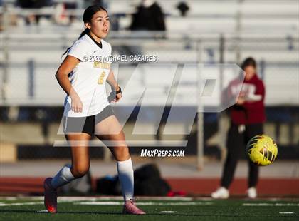 Thumbnail 2 in JV: Gilbert @ Hamilton photogallery.