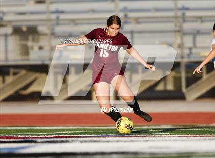 Thumbnail 1 in JV: Gilbert @ Hamilton photogallery.