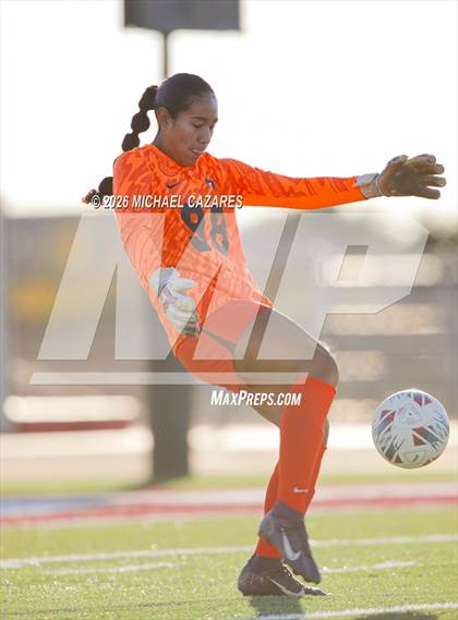 Thumbnail 1 in JV: Gilbert @ Hamilton photogallery.