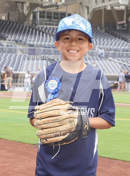 Thumbnail 2 in  Coastal Academy vs. Vincent Memorial (@ Petco Park) photogallery.