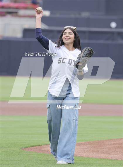 Thumbnail 3 in  Coastal Academy vs. Vincent Memorial (@ Petco Park) photogallery.