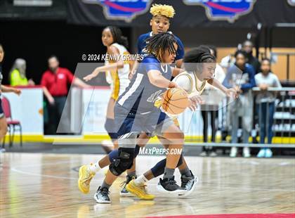 Thumbnail 3 in St. Francis vs. Galloway (GHSA A Division 1 Championship) photogallery.