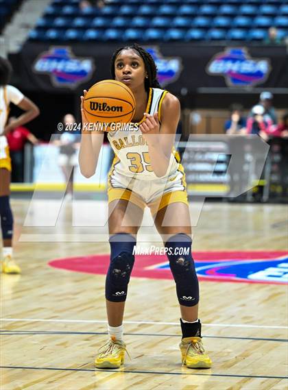 Thumbnail 3 in St. Francis vs. Galloway (GHSA A Division 1 Championship) photogallery.
