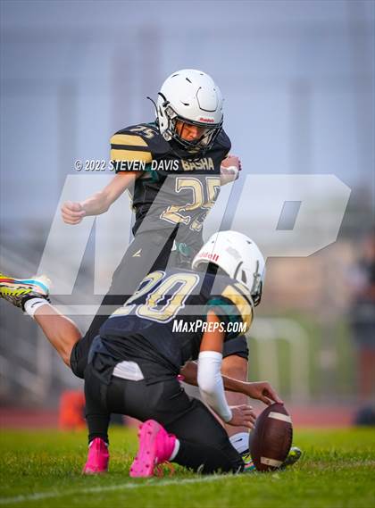 Thumbnail 3 in Highland @ Basha photogallery.