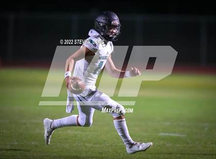 Thumbnail 2 in Highland @ Basha photogallery.