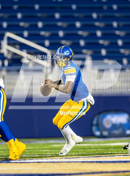 Thumbnail 1 in James Madison @ Oscar Smith  (VHSL Class 6 Final) photogallery.