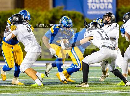 Thumbnail 3 in James Madison @ Oscar Smith  (VHSL Class 6 Final) photogallery.