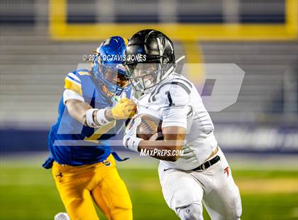 Thumbnail 2 in James Madison @ Oscar Smith  (VHSL Class 6 Final) photogallery.