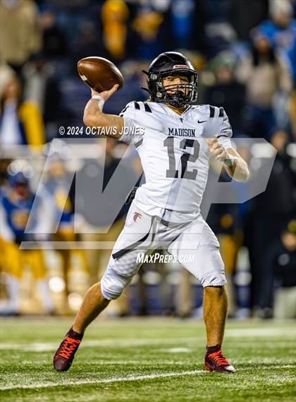 Thumbnail 3 in James Madison @ Oscar Smith  (VHSL Class 6 Final) photogallery.