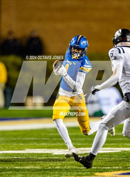 Thumbnail 2 in James Madison @ Oscar Smith  (VHSL Class 6 Final) photogallery.