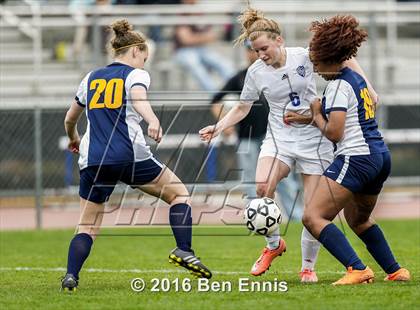 Thumbnail 3 in Locust Grove vs Eagle's Landing  photogallery.