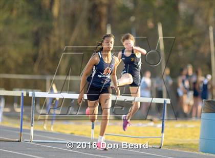 Thumbnail 1 in CFV Girls Track Meet photogallery.