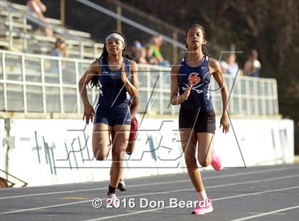 Thumbnail 3 in CFV Girls Track Meet photogallery.