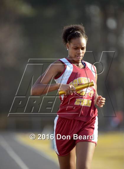 Thumbnail 2 in CFV Girls Track Meet photogallery.
