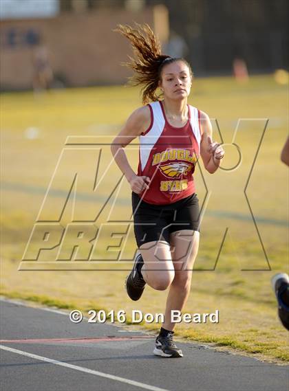 Thumbnail 2 in CFV Girls Track Meet photogallery.