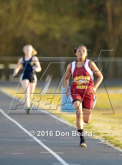 Thumbnail 3 in CFV Girls Track Meet photogallery.