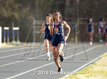 Thumbnail 2 in CFV Girls Track Meet photogallery.