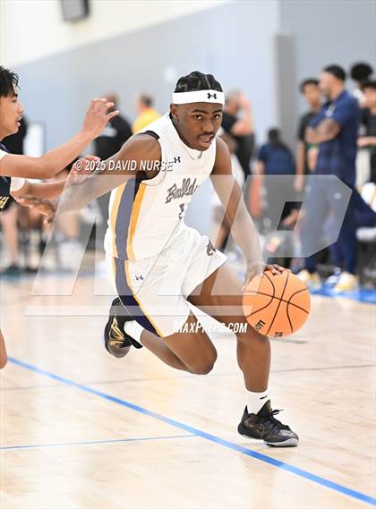 Thumbnail 1 in Birmingham v Oakland Tech (Cali Live Event Tournament) photogallery.