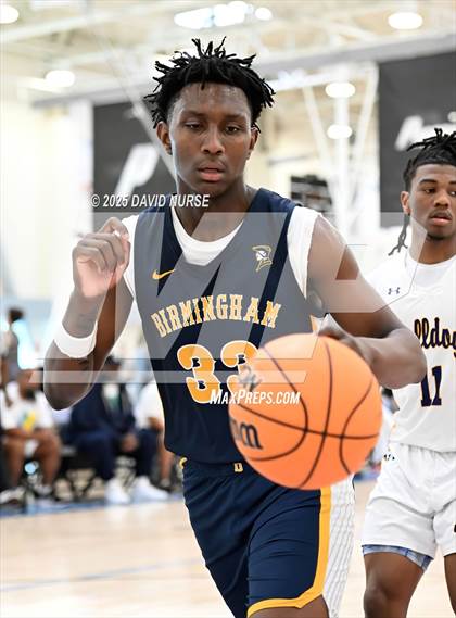 Thumbnail 1 in Birmingham v Oakland Tech (Cali Live Event Tournament) photogallery.