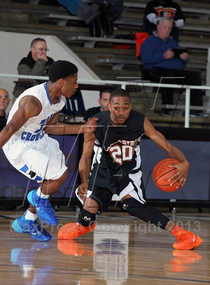 Thumbnail 1 in North Crowley vs. Lancaster (McDonald's Texas Invitational) photogallery.
