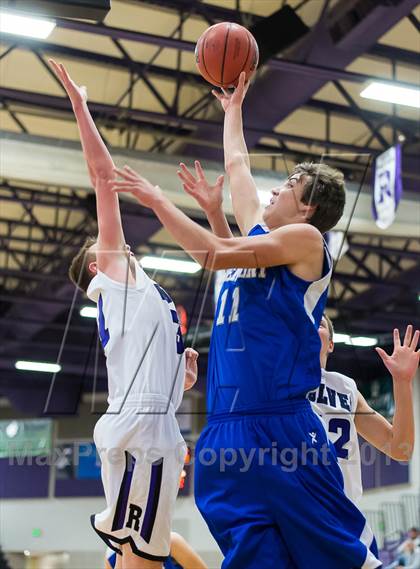 Thumbnail 3 in Fremont @ Riverton photogallery.