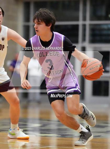 Thumbnail 3 in Bastrop @ College Station photogallery.