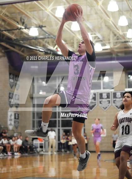 Thumbnail 3 in Bastrop @ College Station photogallery.