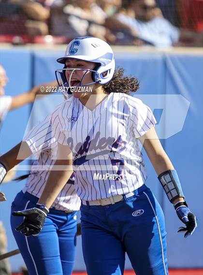 Thumbnail 3 in Caruthers vs. Boron (CIF CS Division 5 Championships) photogallery.