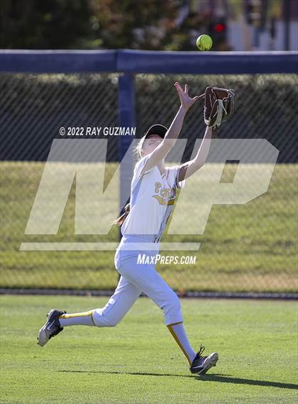 Thumbnail 1 in Caruthers vs. Boron (CIF CS Division 5 Championships) photogallery.